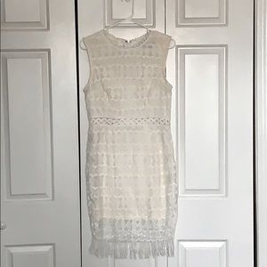 Lulu’s White/Ivory Sleeveless Dress